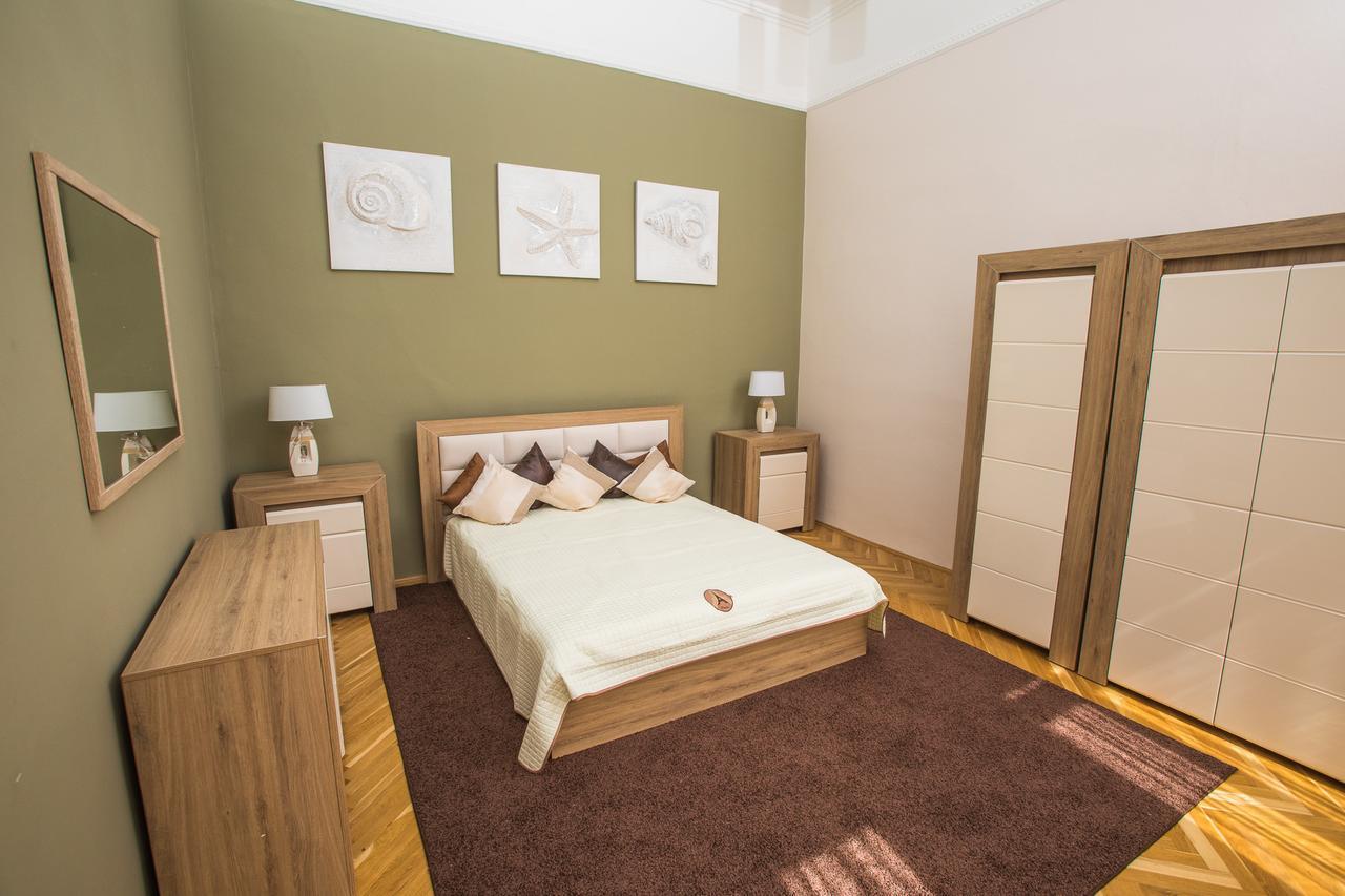Novak Apartman Сегед Экстерьер фото